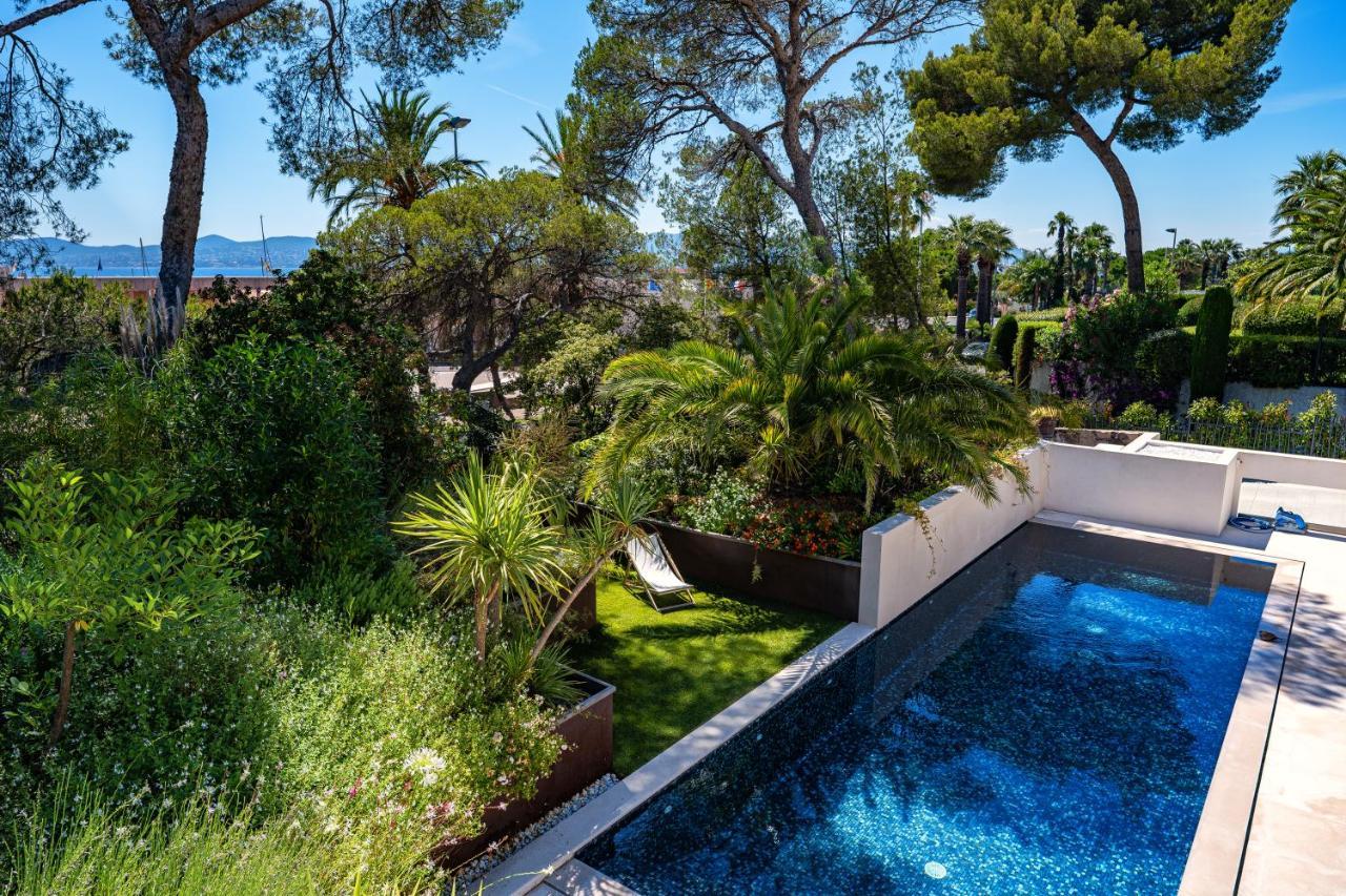 Villa Catleya Appart Hotel Saint-Raphael  Exterior photo